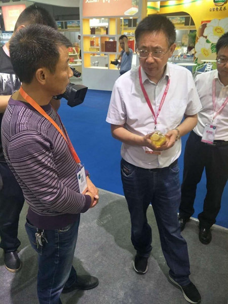 亿万28,油茶莳植生产加工销售,植物油莳植生产加工销售